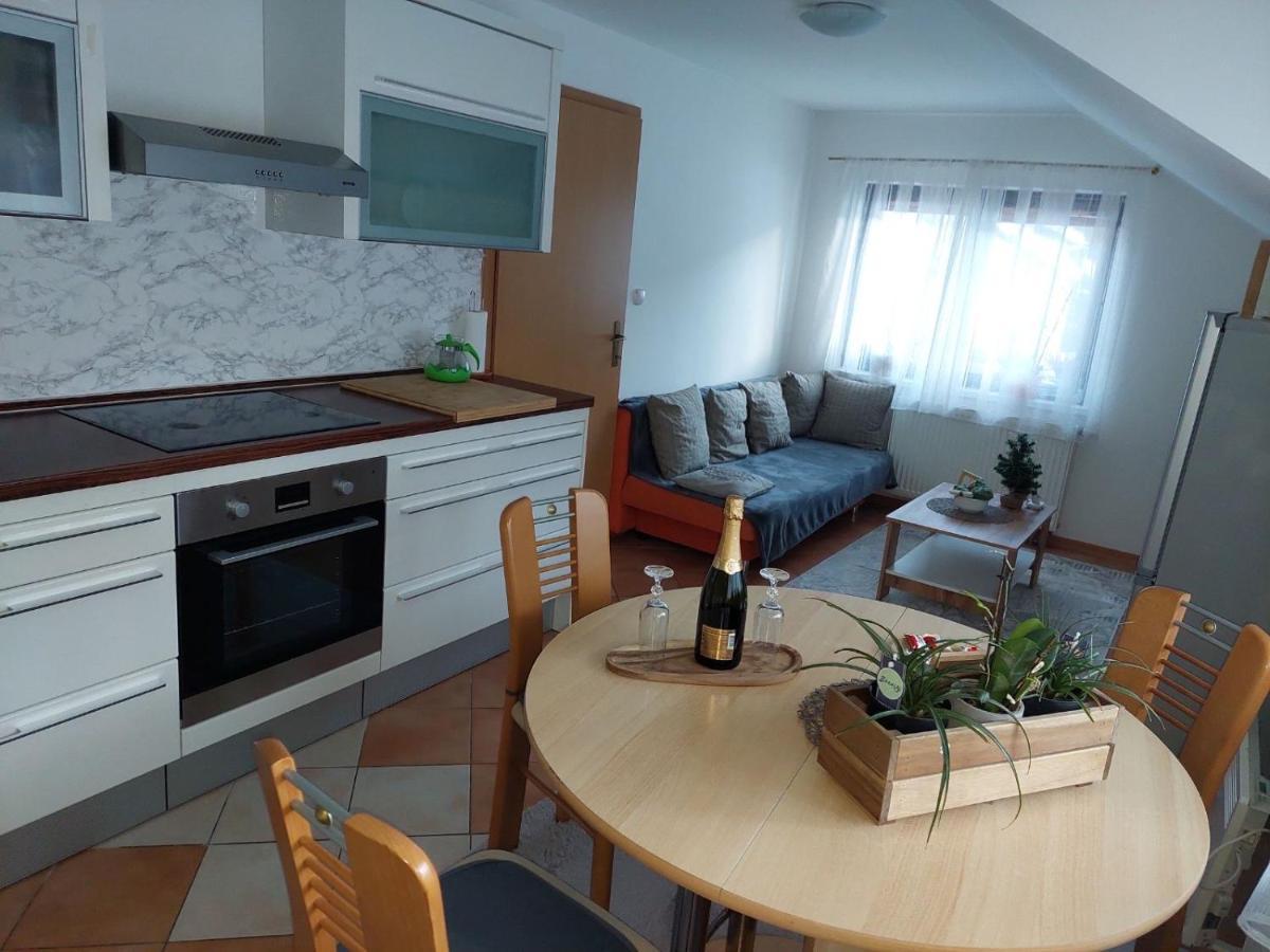 קרנייסקה גורה Apartma Anastasija מראה חיצוני תמונה